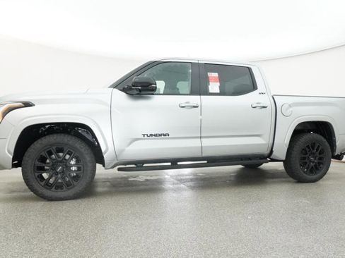 New 2026 Toyota Tundra Limited AWD/4WD image 21