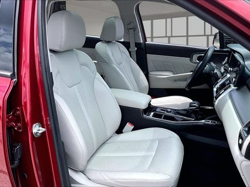 Used 2023 Kia Sorento SX FWD image 28