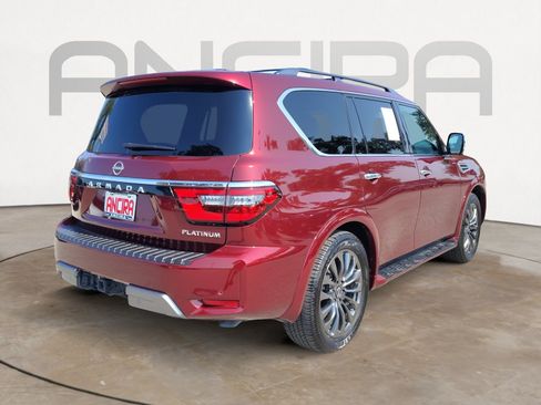 Used 2024 Nissan Armada Platinum w/ Captain's Chairs Package RWD image 11