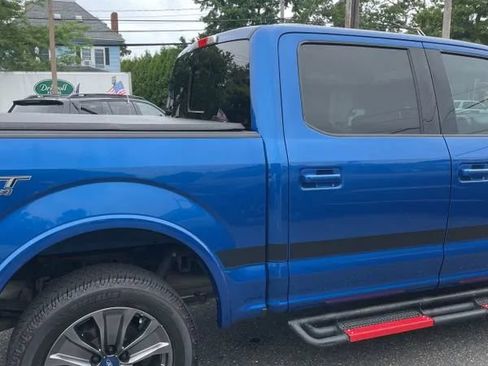 Used 2018 Ford F150 XLT w/ Equipment Group 302A Luxury AWD/4WD image 9