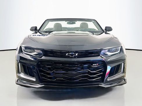 Used 2018 Chevrolet Camaro ZL1 image 2