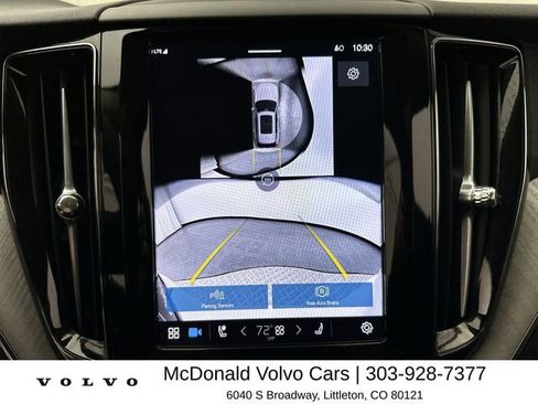 Certified 2025 Volvo XC60 B5 Plus AWD/4WD image 17
