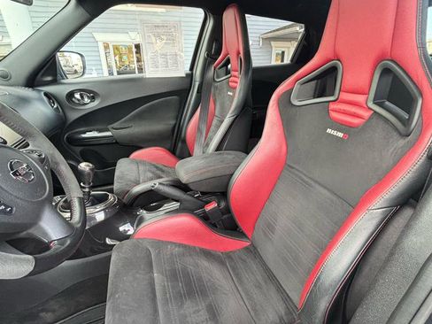 Used 2016 Nissan Juke NISMO RS FWD image 9