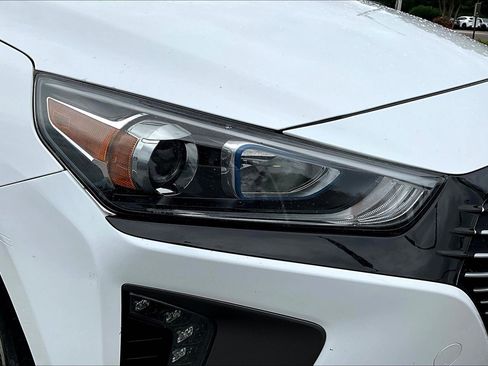 Used 2019 Hyundai Ioniq SEL FWD image 29