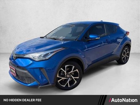 Used 2021 Toyota C-HR XLE FWD image 1