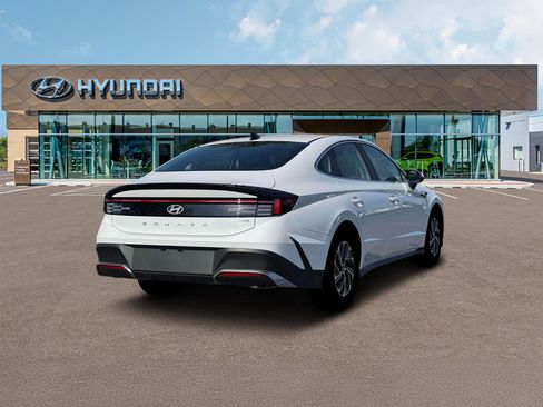 New 2026 Hyundai Sonata Blue image 7