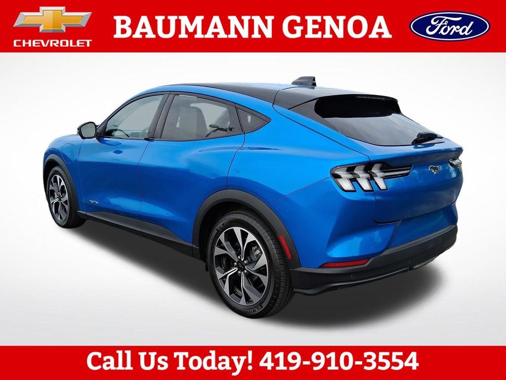 Used 2025 Ford Mustang Mach-E Select AWD/4WD image 3