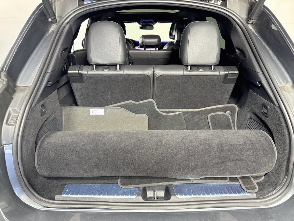 Used 2023 Mercedes-Benz EQS 580 4MATIC SUV image 33
