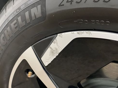 Used 2025 Chevrolet Equinox EV LT w/ Convenience Package image 29