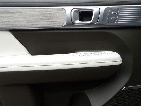Certified 2025 Hyundai Santa Fe Calligraphy AWD/4WD image 12