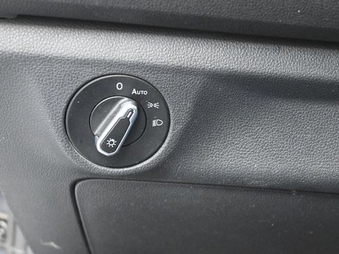 Used 2024 Volkswagen Jetta Sport FWD image 12