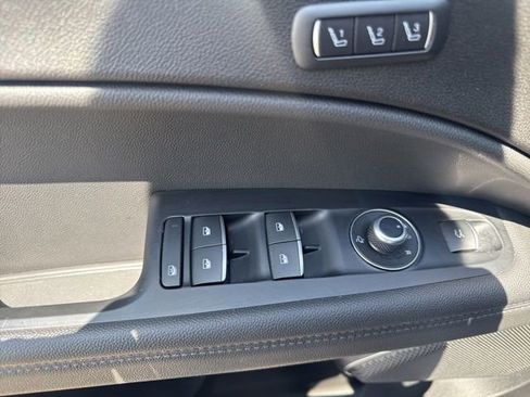 Used 2022 Alfa Romeo Stelvio Ti AWD/4WD image 15