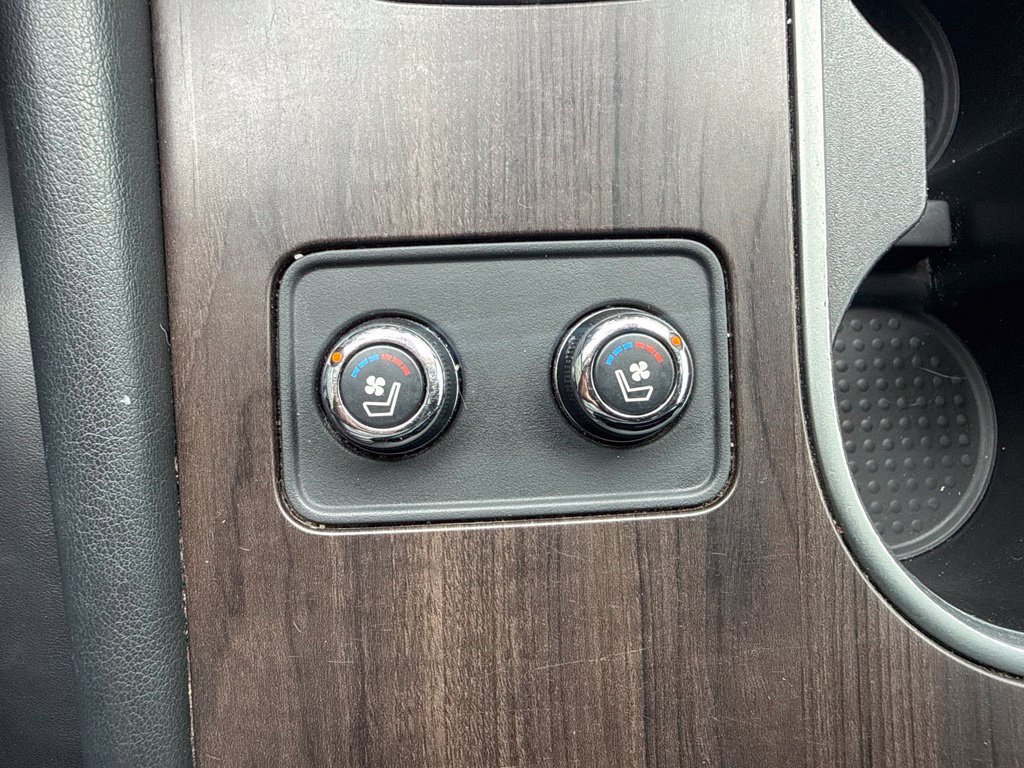 Used 2019 Nissan Murano Platinum w/ Cargo Package FWD image 36