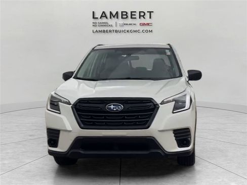 Used 2023 Subaru Forester image 8