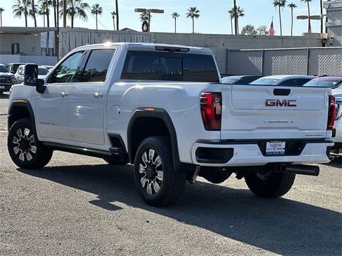 New 2026 GMC Sierra 2500 Denali w/ Denali Reserve Package image 5