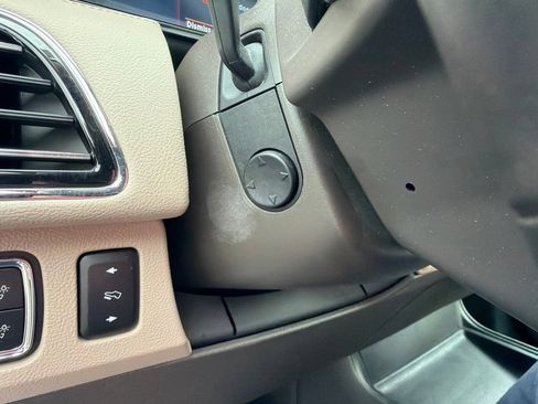 Used 2022 Lincoln Navigator Reserve AWD/4WD image 46