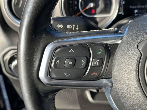 Certified 2021 Jeep Wrangler Unlimited Sahara image 30