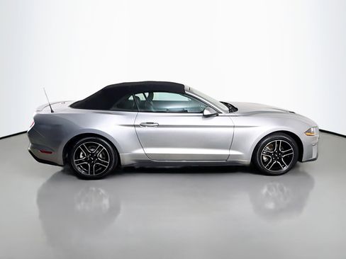 Used 2020 Ford Mustang Premium image 29