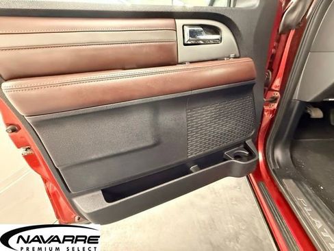 Used 2015 Ford Expedition EL Platinum RWD image 15