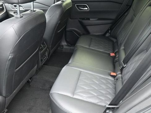 Used 2026 Nissan Rogue Platinum w/ Platinum Premium Package AWD/4WD image 20