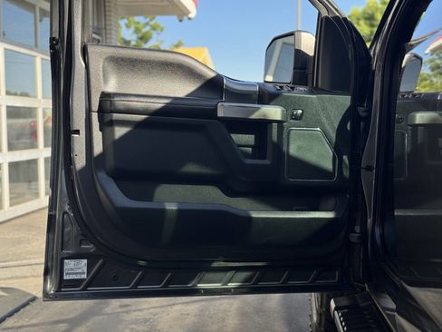 Used 2015 Ford F150 Lariat AWD/4WD image 16