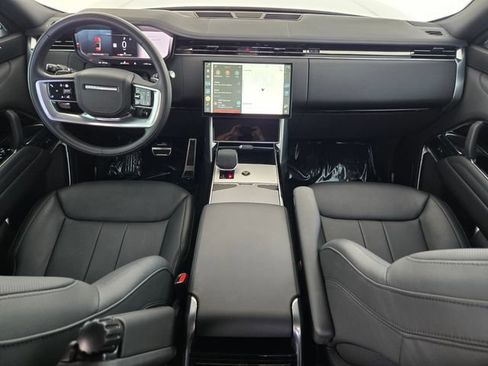 Certified 2024 Land Rover Range Rover SE AWD/4WD image 4