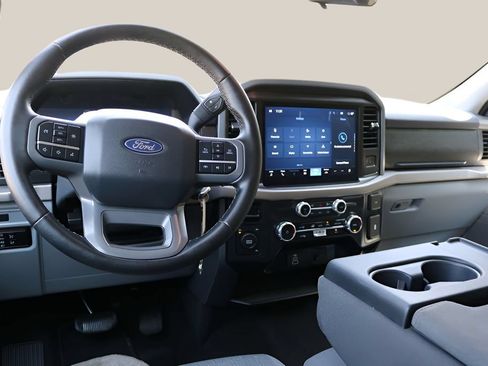 Used 2025 Ford F150 XLT w/ Equipment Group 301A Standard AWD/4WD image 14