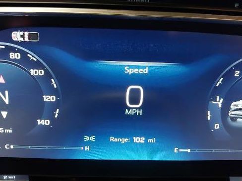 New 2026 Chevrolet Silverado 1500 LTZ w/ LTZ Premium Package image 19