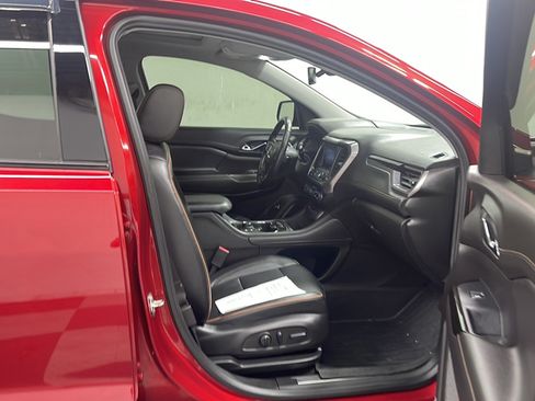 Used 2022 GMC Acadia AT4 w/ Technology Package AWD/4WD image 21