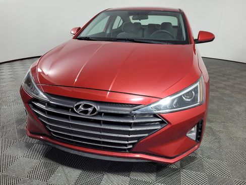 Used 2019 Hyundai Elantra SE FWD image 15