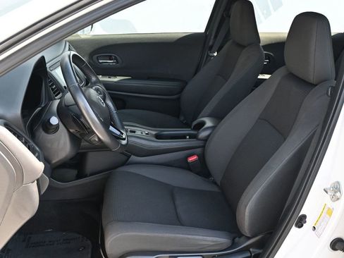 Used 2019 Honda HR-V Sport image 14