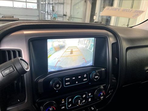 Used 2017 GMC Sierra 1500 SLT w/ All Terrain Package image 19