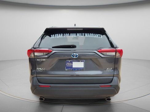 Used 2024 Toyota RAV4 XLE Premium w/ Weather Package AWD/4WD image 5