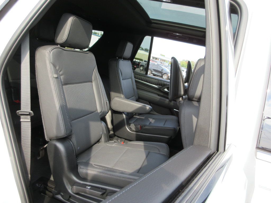Certified 2024 GMC Yukon Denali w/ Denali Reserve Package AWD/4WD image 28