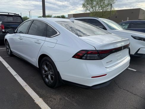 Used 2023 Honda Accord EX image 3