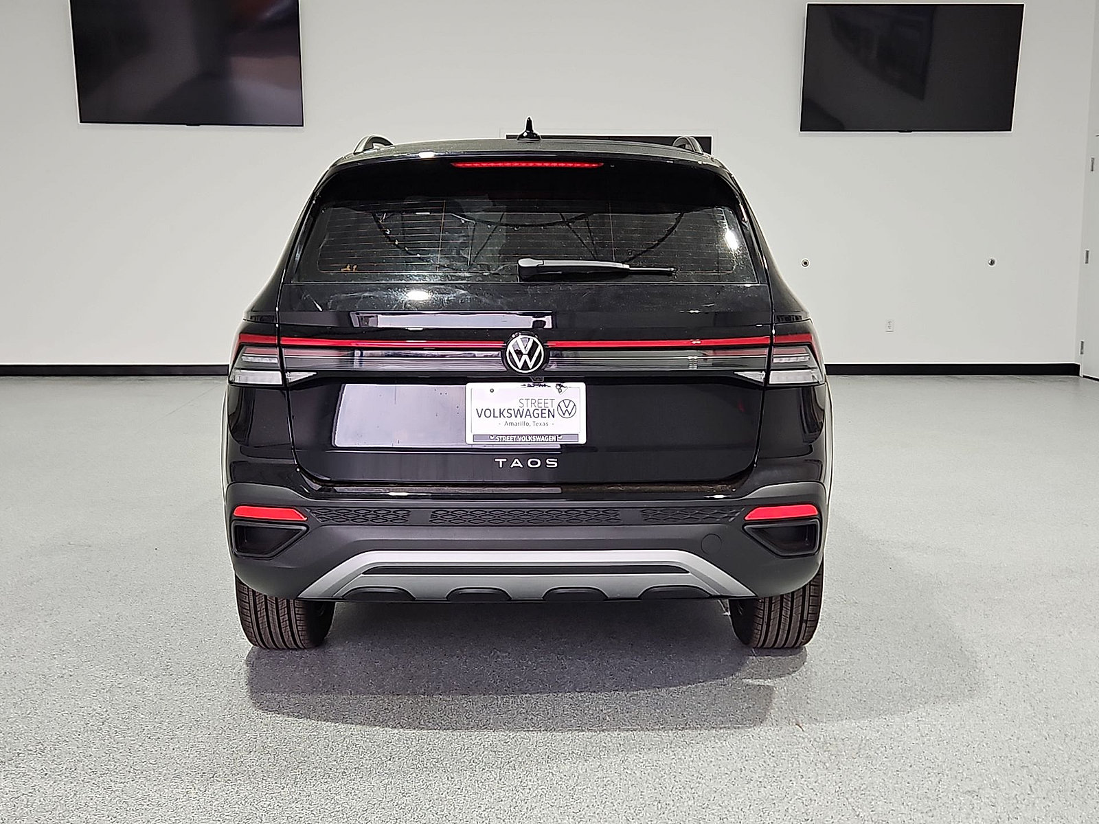 New 2027 Volkswagen Taos S FWD image 7