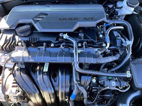 Used 2024 Hyundai Elantra SEL w/ Convenience Package image 34