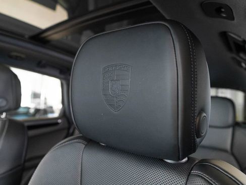 New 2026 Porsche Macan S AWD/4WD image 6