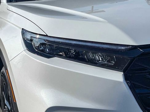 Used 2023 Honda CR-V Sport image 7