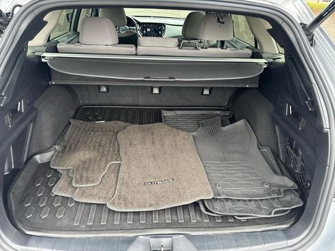 Used 2020 Subaru Outback Premium AWD/4WD image 27