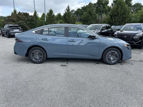 New 2026 Nissan Sentra SV w/ SV Convenience Package FWD image 8