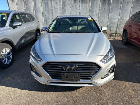 Used 2018 Hyundai Sonata SEL w/ Tech Package 02 FWD image 6