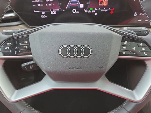 Certified 2025 Audi Q5 Premium Plus w/ Premium Plus image 21