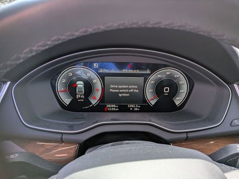 Used 2023 Audi Q5 2.0T Premium Plus w/ Premium Plus Package image 10