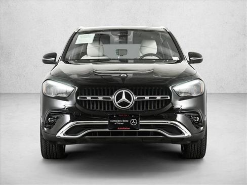Certified 2025 Mercedes-Benz GLA 250 4MATIC image 2