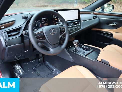 Used 2025 Lexus ES 350 w/ Premium Package image 10