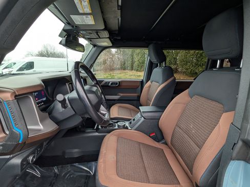 Used 2022 Ford Bronco Outer Banks image 10