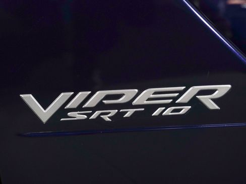 Used 2008 Dodge Viper SRT-10 image 21