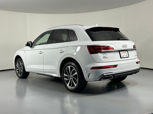 Used 2023 Audi Q5 2.0T Premium Plus w/ Premium Plus Package image 5