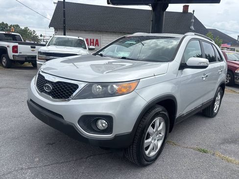Used 2011 Kia Sorento LX w/ Convenience Pkg AWD/4WD image 1